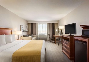 Country Inn & Suites by Radisson Sidney NE