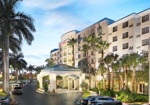 Courtyard by Marriott Fort Lauderdale Airport & Cruise Port