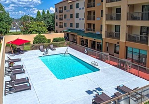 Courtyard by Marriott Burlington