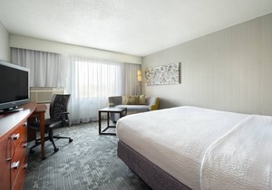Courtyard by Marriott Mishawaka-University Area