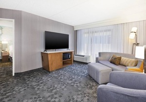 Courtyard by Marriott Secaucus Meadowlands