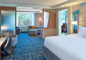 Courtyard by Marriott Lake George