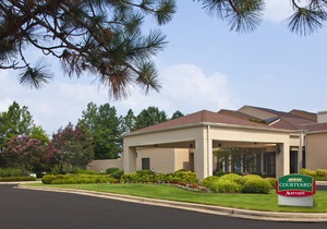 Courtyard by Marriott Huntsville University Drive