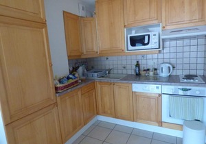 Cozy 2-Room Apartment with Cabin, Garage & Balcony near Ski Resorts - Sleeps 6