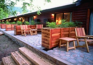 Cozy Cabin at Base of Mogollon Rim w/ Fireplace, WiFi & Resort Pool