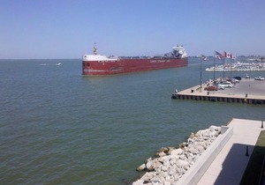 Cozy Chesapeake Loft with balcony overlooking Lake Erie..reserving now