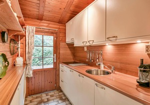 Cozy home in Meijel with WiFi