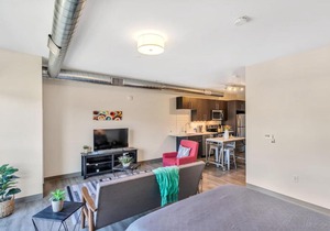 Cozy + Modern Studio in the Heart of Lawrenecville