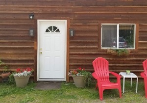 “Cozy Mountain Suites - #3 just 5 minutes from Glacier Park”