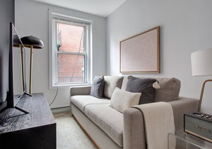 Cozy North End 2BR steps from Harborwalk by Blueground