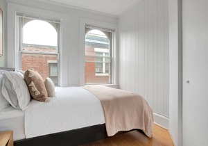 Cozy North End 2BR steps from Harborwalk by Blueground