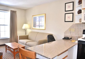 Cresthill Suites Syracuse