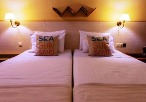 Creta Solaris Holiday - 2 bedroom Family Apartment for 3 guests in Stalida