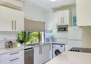 Cronulla Beach House B&B