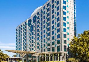 Crowne Plaza Sydney Airport by IHG