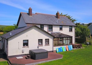 CROYDE HIGH TIDE | 6 Bedrooms | Croyde | Sleeps 12