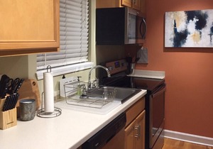 Cut,Clean, Affordable! Virginia Highlands, Ponce City Market, Beltline Location