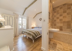 DAIRY COTTAGE - Near Padstow, great restaurants, pet friendly, beaches, meadow