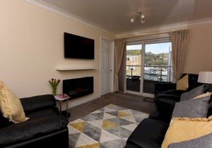 Dartside 1 - Two Bedroom Apartment, Sleeps 5