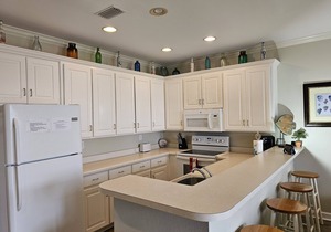 Dauphin Island Beach Club 101A Walk right out to Pools and Beach!