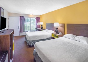 Days Inn by Wyndham Owensboro
