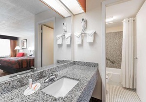 Days Inn by Wyndham Pearl/Jackson Airport