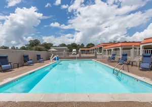 Days Inn by Wyndham Pearl/Jackson Airport