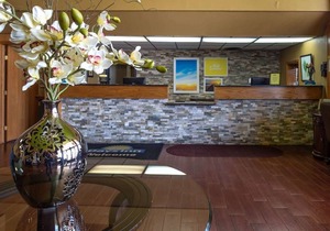 Days Inn by Wyndham Clinton