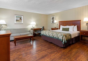 Days Inn by Wyndham Westminster