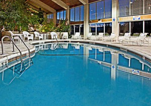Days Inn by Wyndham Warren