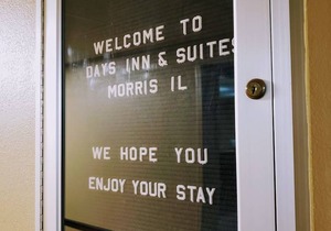 Days Inn & Suites by Wyndham of Morris
