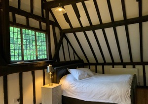 Delightful 4BD Home full of Flair Edenbridge Kent