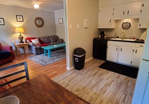 Delightful and homey - Fantastic 2br/1ba Apartment