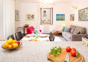 Delightful apartment in historical building