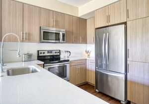 Deluxe Mountain View 1BR w/Pool + Gym, near Target + TJ, by Blueground