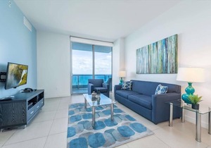 Deluxe Ocean Front 1BR | Beach Access | Breathtaking Ocean Views