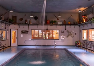 Depot Inn and Suites