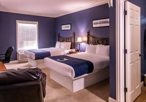 Depot Inn & Suites