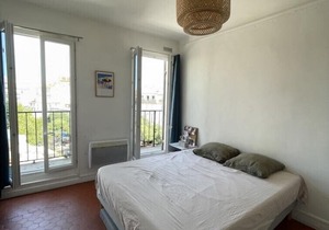DESIGN apt with BALCONY near the OLD PORT