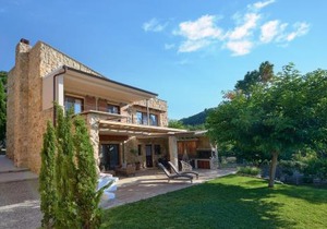 DEVELIKIA PRIVATE VILLA 3- Ierissos