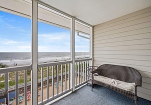 Direct Oceanfront 3 Bedroom Pelicans Watch 303
