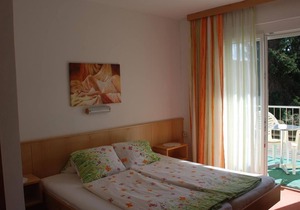 Double room, balcony, lake view/lake side - Pension Agnes
