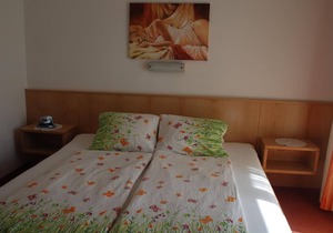 Double room, balcony, lake view/lake side - Pension Agnes