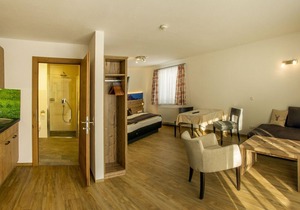 Double room DELUXE 1 - Apartments and Pension Mariandl