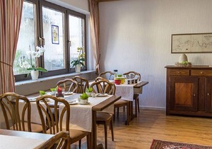 Double room, room 4 * - Weingut-Gästehaus Loskill