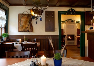 Double room with shower/WC-old building - Adler guest room Hotel Biergarten