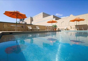 DoubleTree by Hilton Memphis Downtown