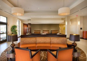 DoubleTree by Hilton Sterling - Dulles Airport