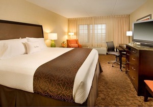 DoubleTree by Hilton Sterling - Dulles Airport