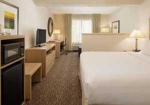 DoubleTree by Hilton Hotel Portland - Tigard